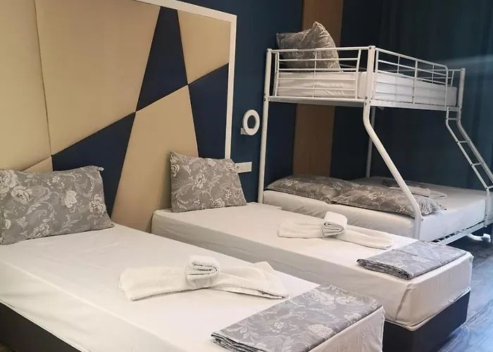 Admiral Casa de hóspedes 3*